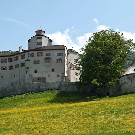 Schloss Friedberg *