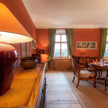 Lodge Schloss Friedberg *