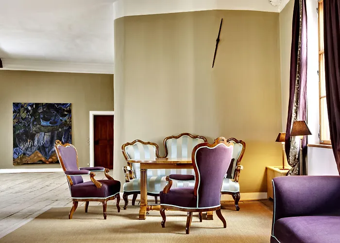 Lodge Schloss Friedberg Volders