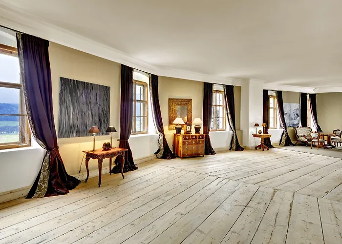 Lodge Schloss Friedberg