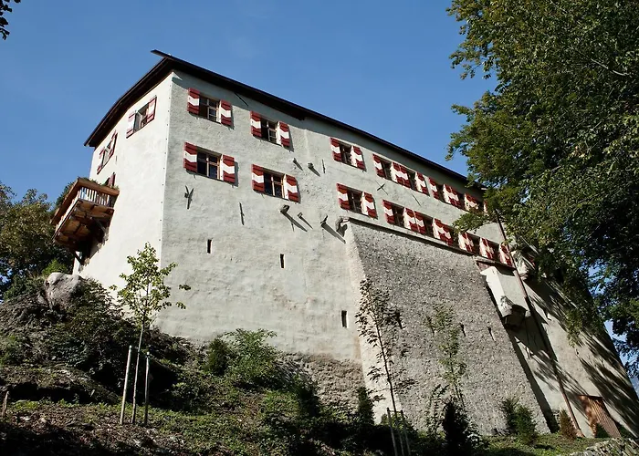 Schloss Friedberg * Volders