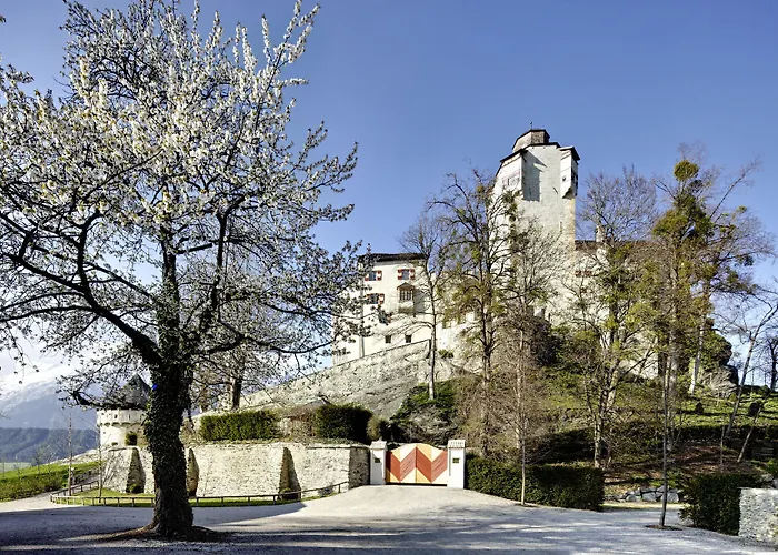 Schloss Friedberg Chata Volders