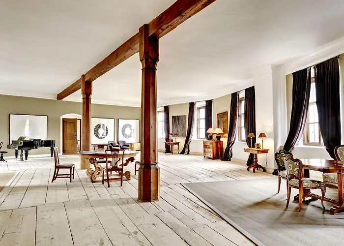 Schloss Friedberg Chata